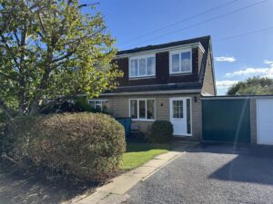 Ponker Nook Lane, Skelmanthorpe, HD8 9AJ