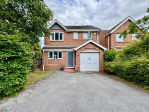 Robsons Drive, Dalton, Huddersfield, HD5 9JW