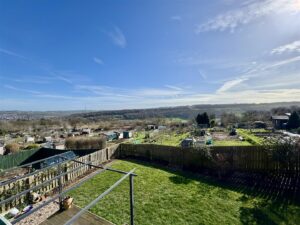 Kaye Lane, Almondbury, Huddersfield, HD5 8XP