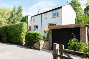 Low Town, Kirkburton, Huddersfield, HD8 0SD