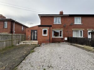 Sunnymead, Scissett, Huddersfield HD8 9JA