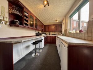 Windmill Crescent, Skelmanthorpe, HD8 9EL