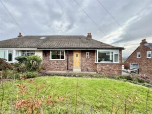 Penryn Avenue, Kirkheaton, Huddersfield, HD5 0EL