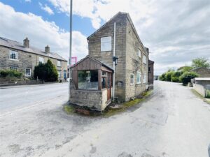 Langley Lane, Clayton West, Huddersfield HD8 9PZ