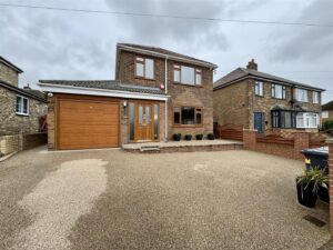 Woodlands Road, Lepton, Huddersfield, HD8 0HT
