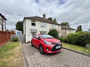 Southfield Road, Almondbury, Huddersfield, HD5 8SA