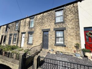 Greenside, Mapplewell, Barnsley, S75  6AX