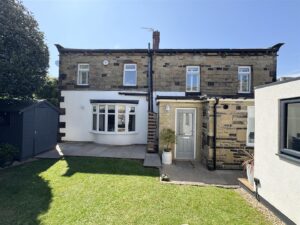 Towngate, Highburton, Huddersfield HD8 0QP
