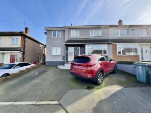 Greenside Avenue, Waterloo, Huddersfield, HD5 8QQ