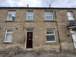 Penistone Road, Kirkburton, HD8 0PE