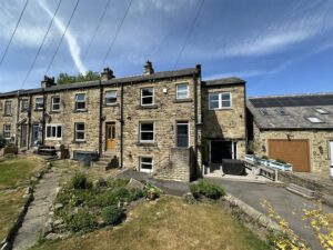 Brewery Yard, Fenay Bridge, Huddersfield HD8 0AR
