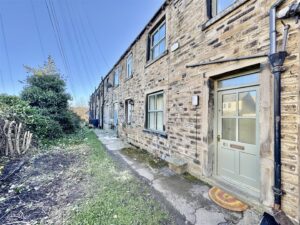 Westgate, Almondbury, Huddersfield, HD5 8XQ
