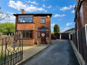 North Close, Royston, Barnsley S71 4NS