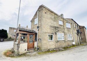Langley Lane, Clayton West, Huddersfield HD8 9PZ