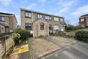 Firham Close, Royston, Barnsley, S71 4LU