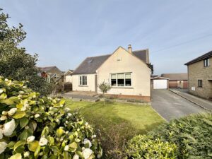 Slaithwaite Road, Meltham, Holmfirth, HD9 5PW