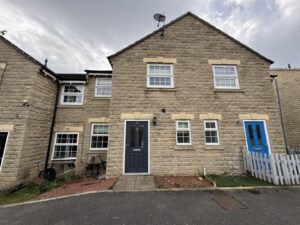 Gardeners Walk, Skelmanthorpe, Huddersfield HD8 9GP
