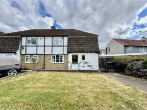 Templar Drive, Almondbury, Huddersfield, HD5 8HS