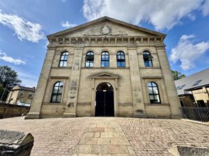 Bridge End, Brighouse, HD6 3DY