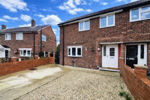 Chevet View, Royston, Barnsley, S71 4RZ