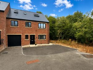 Station Road, Skelmanthorpe, Huddersfield, HD8 9BA