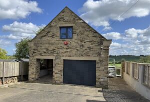 Barnsley Road, Flockton, Wakefield, WF4 4DW