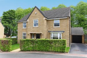 Sycamore Croft, Skelmanthorpe, Huddersfield, HD8 9UX