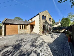 “The Vicarage” Fleminghouse Lane, Almondbury, Huddersfield, HD5 8UD