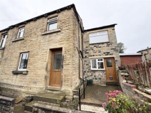 Saville Road, Skelmanthorpe, HD8 9EG