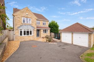 Hawthorne Way, Shelley, Huddersfield, HD8 8PX